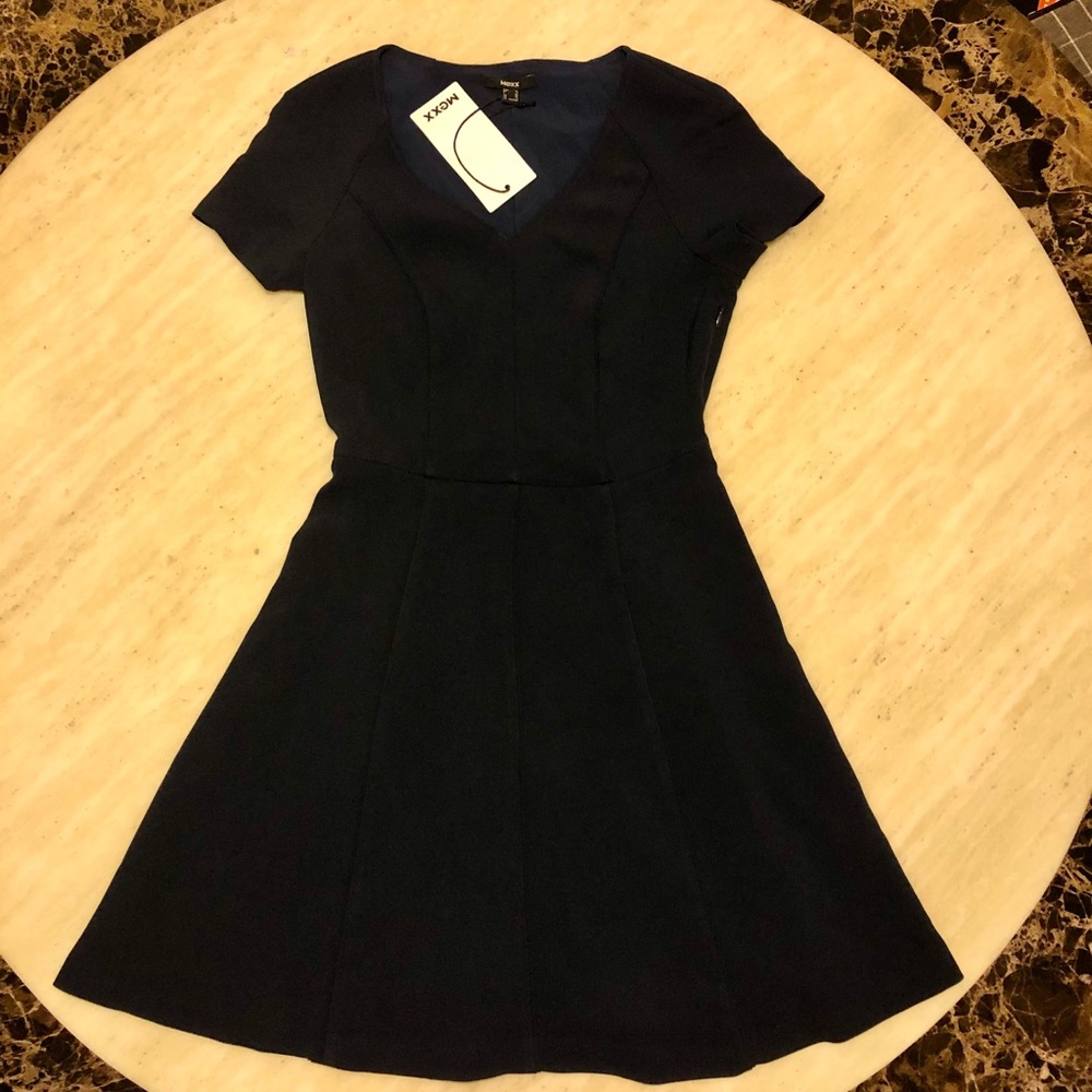 New Mexx V-Neck Dress in Nevy Size 34/US 4